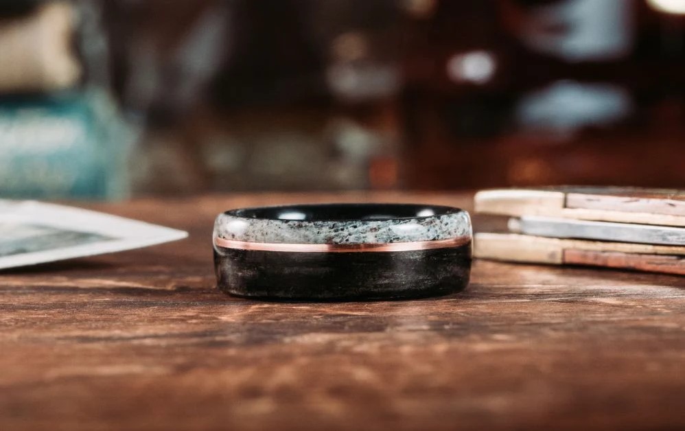 About To Get Married? 5 Causes To Give Picket Wedding ceremony Rings a Go