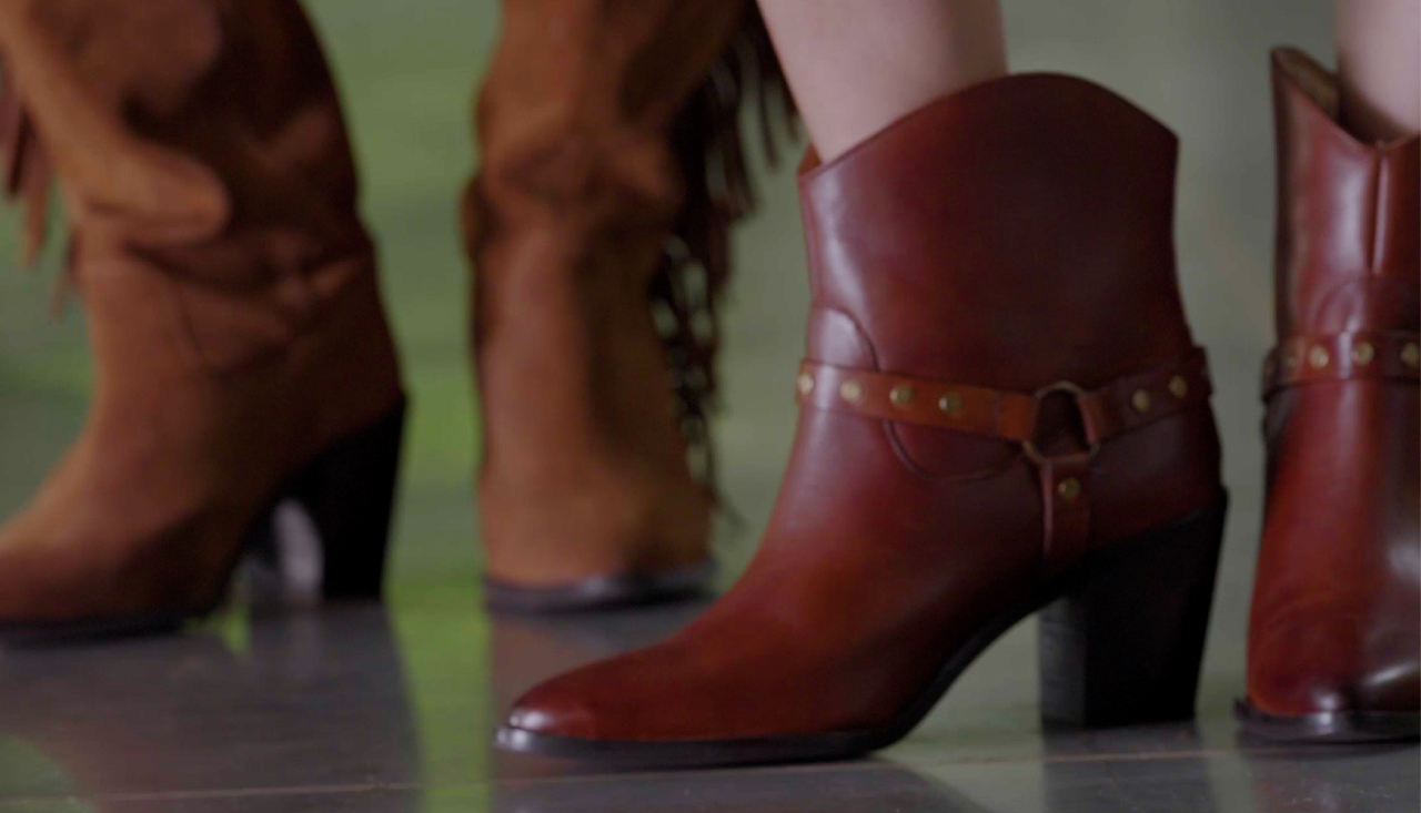 Are You Even Doing Autumn Proper With out Tan Boots?