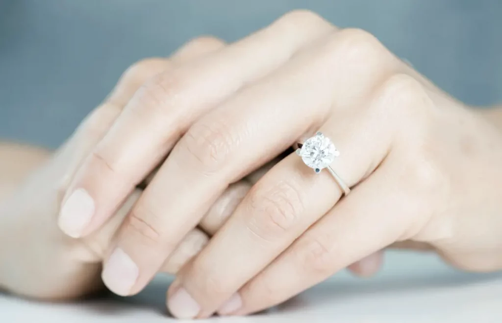 Methods to Select the Good Engagement Ring: A Information to Symbolizing Your Love