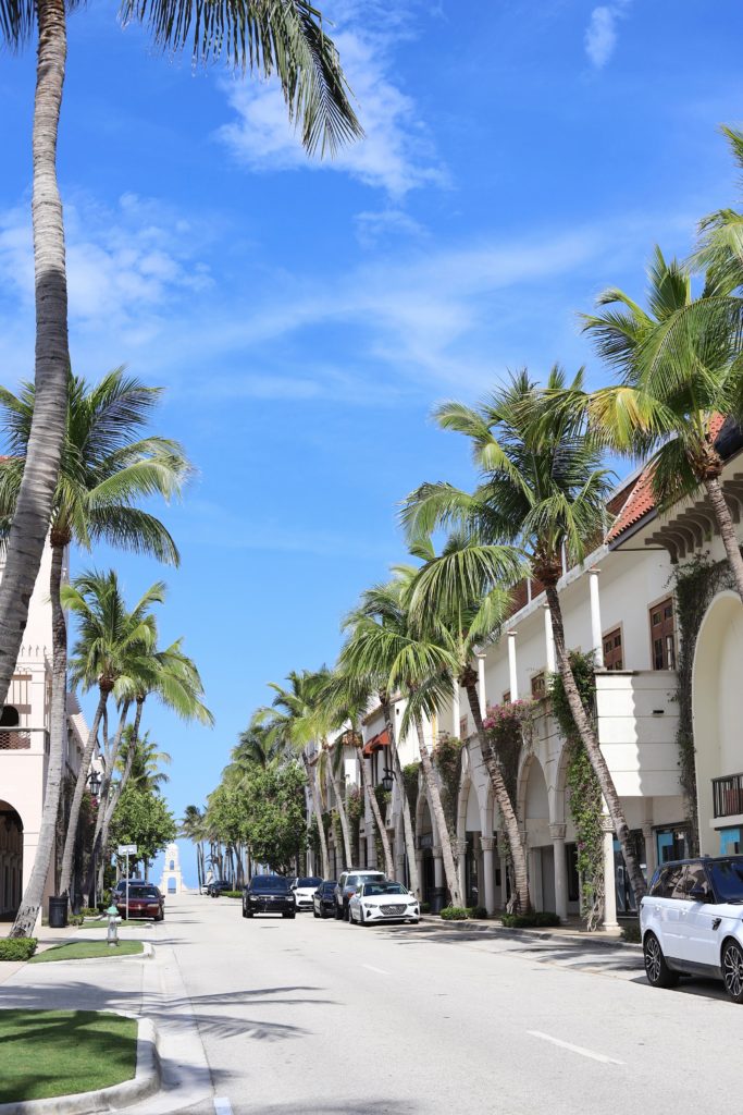 PALM BEACH TRAVEL GUIDE